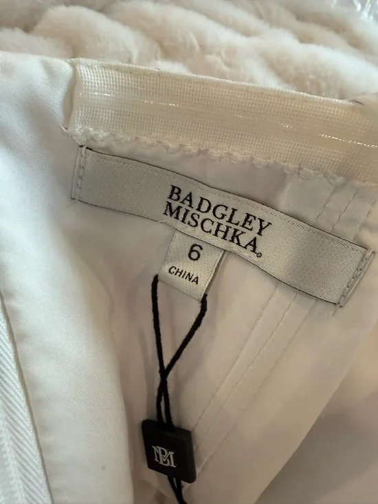 Badgley Mischka Floral Taffeta Strapless Gown. NWT - Picture 9 of 10